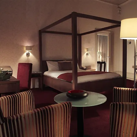 Hotel The Crown