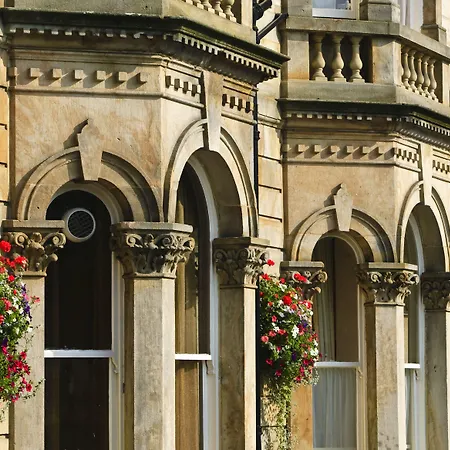 The Crown 3* Harrogate