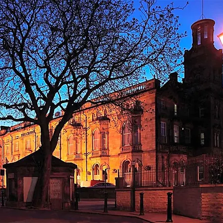 Hotell The Crown 3*