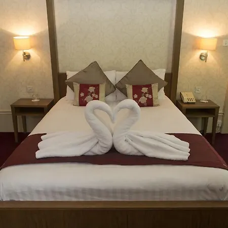 מלון The Crown