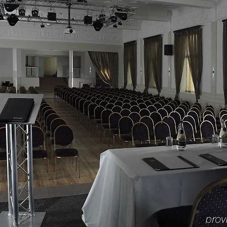 Hotell The Crown