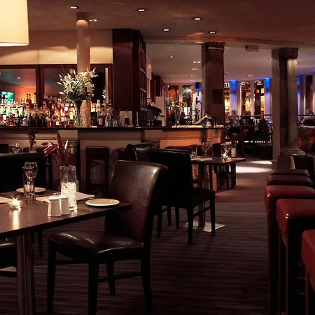 The Crown 3*