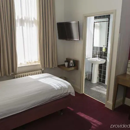The Crown Hotel