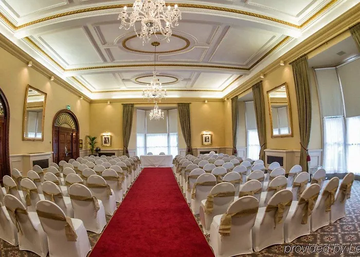 Szálloda The Crown 3*